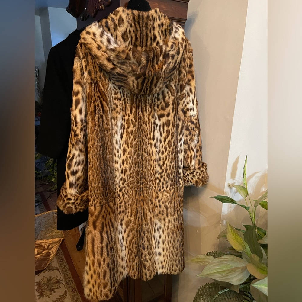 Spotted Fur Coat Hooded /Swing Style